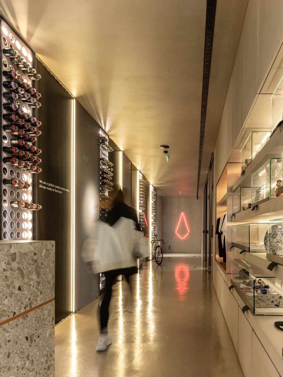 Home Piranha Tattoo Studio