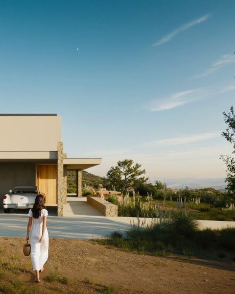  Elegant Modern Home Surrounded by Nature with Serene Outdoor Setting - MyLi house